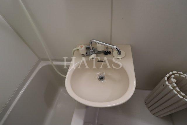 洗面設備　同物件別部屋です。