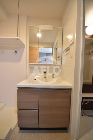 洗面設備　ノルデンハイム南森町　独立洗面台