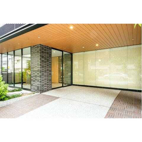 エントランス　高級感のあるエントランス♪