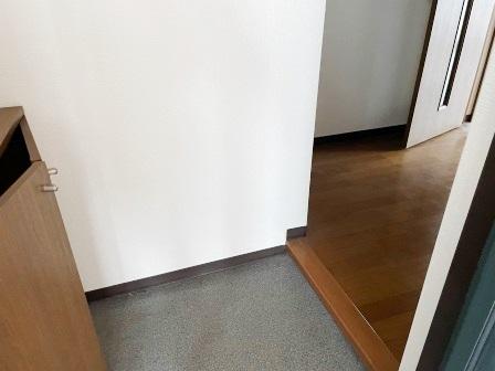 玄関　明るい玄関です