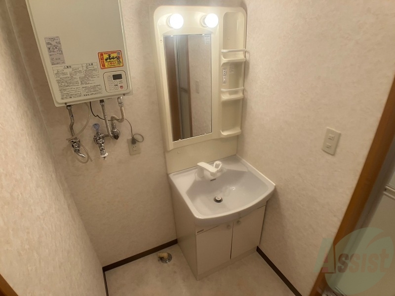 洗面設備　シャンプードレッサーで身支度もラクラクです！