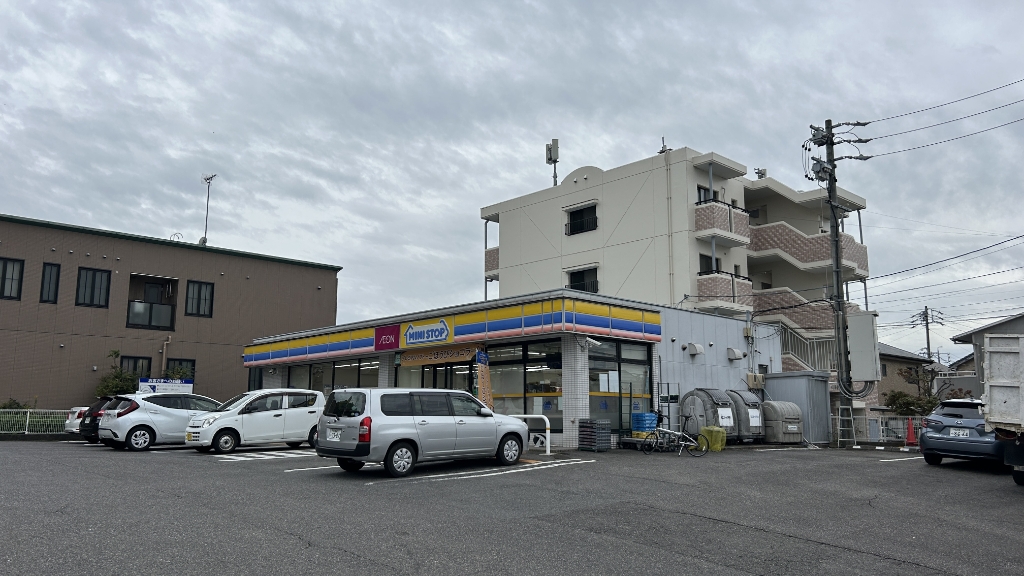 コンビニ　ミニストップ 吉根店（コンビニ）まで181m