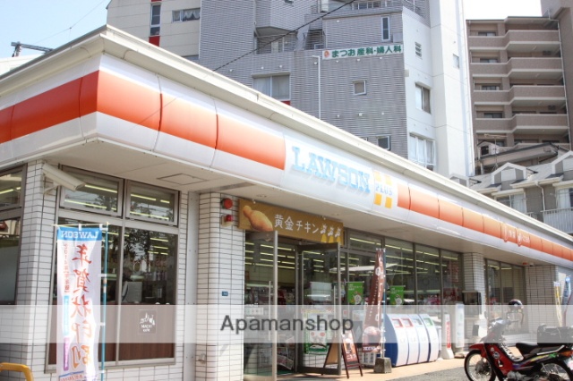 コンビニ　ローソン（コンビニ）まで350m