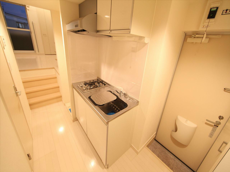 キッチン　システムキッチン（ガス2口）冷蔵庫・レンジ等ご用意できます