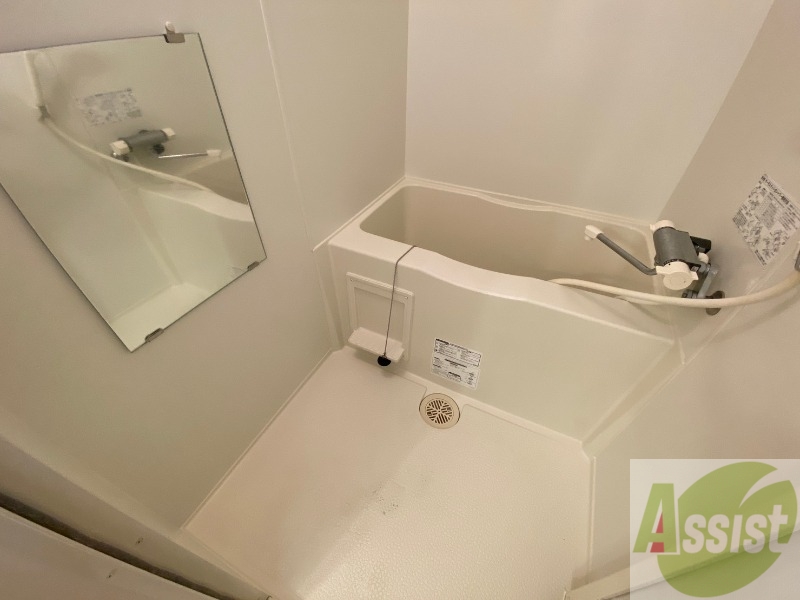 バス・シャワールーム　お風呂です。ゆっくりお風呂につかるのも体に良いですね～