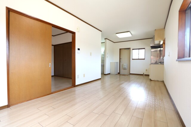 居室・リビング　☆リビング広々１２帖☆