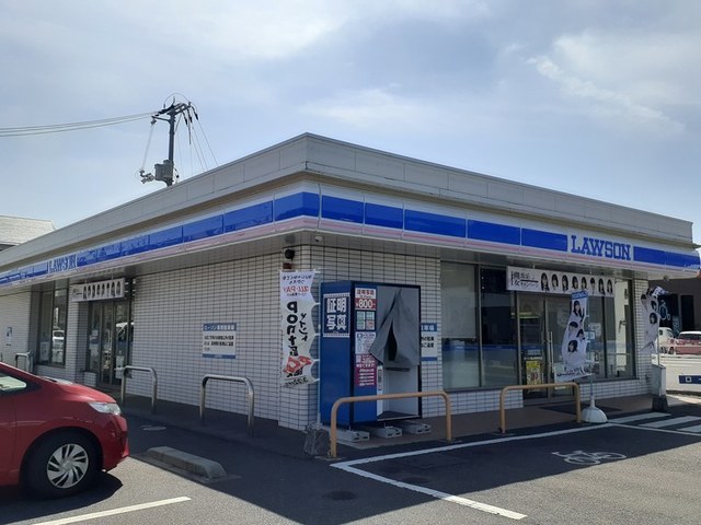コンビニ　ローソン岡山野殿西町店（コンビニ）まで700m