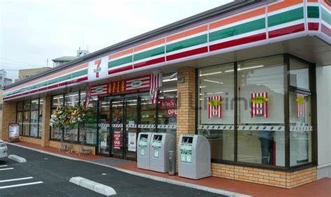 コンビニ　セブンイレブン博多駅東3丁目店（コンビニ）まで110m