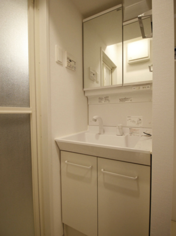 洗面設備　独立洗面台