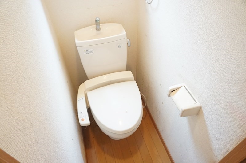 トイレ　別号室イメージ