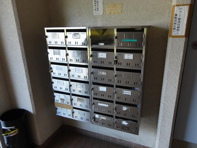 その他共有部分　集合ポストです