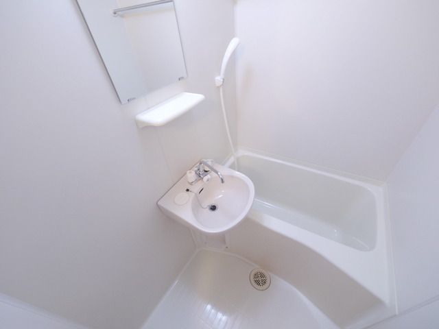 バス・シャワールーム　★ゆったりバスルーム★