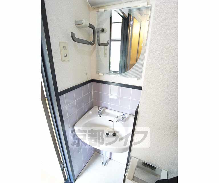 洗面設備　洗面台です。