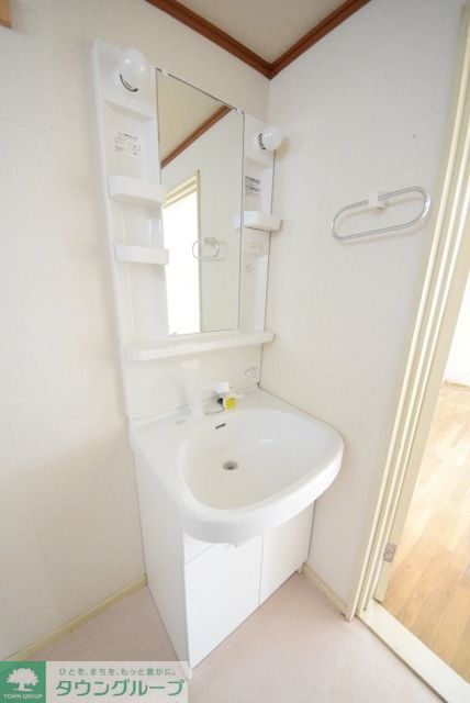 洗面設備　シャンプードレッサー