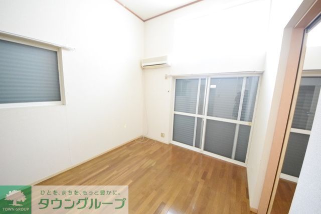 その他　雨戸つき