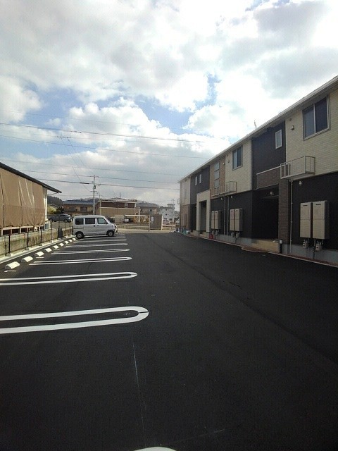 駐車場　駐車場