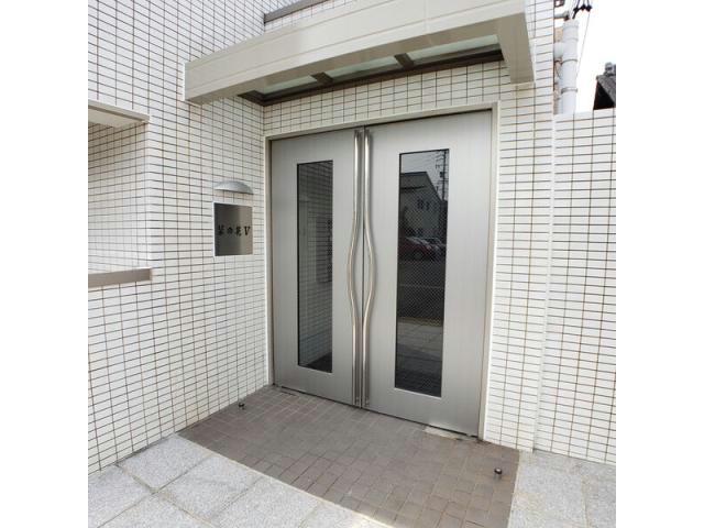 エントランス　エントランス部分