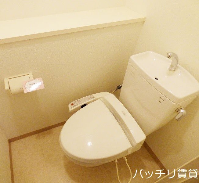 トイレ　別号室部屋。現況を優先します。