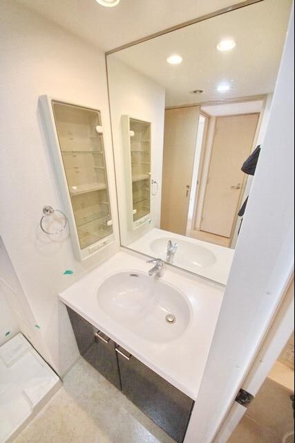 洗面設備　同仕様