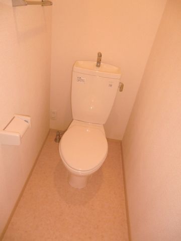 トイレ　清潔感のあるトイレ