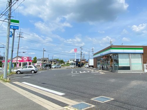コンビニ　ファミリーマート　扶桑町店（コンビニ）まで646m