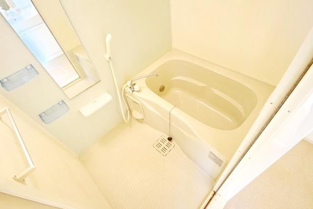 バス・シャワールーム　★追焚機能・浴室乾燥機完備★