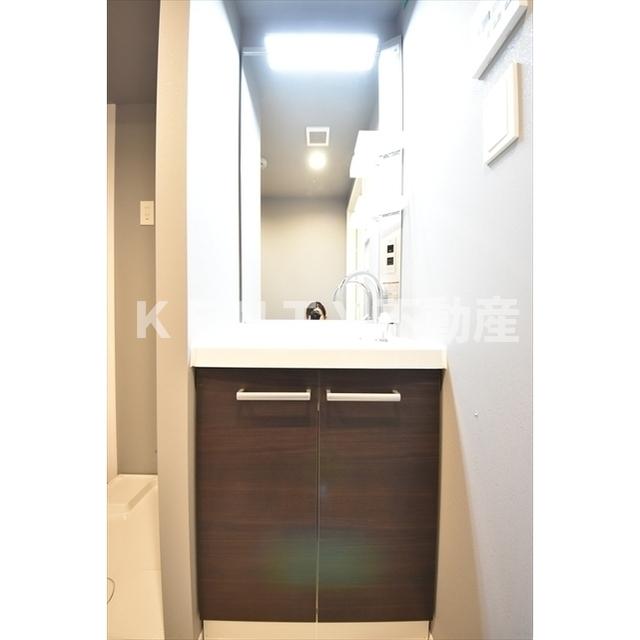 洗面設備　忙しい朝には欠かせない洗面所です