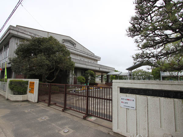 小学校　柳河小（小学校）まで1000m