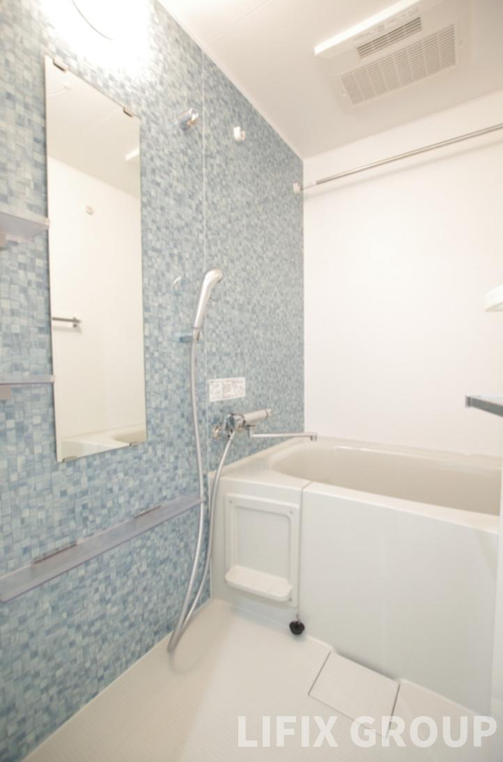 バス・シャワールーム　風呂