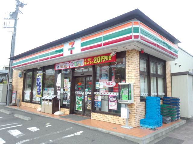 コンビニ　セブンイレブン横浜三吉橋店（コンビニ）まで208m