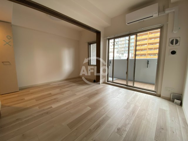 居室・リビング　EC難波WESTーSIDEVIIIエクシーナ