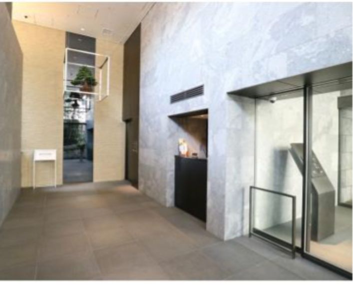 ロビー　ゆとりのあるロビーです