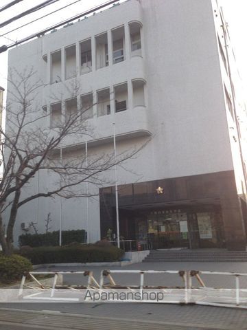 警察署・交番　泉南警察署（警察署・交番）まで500m