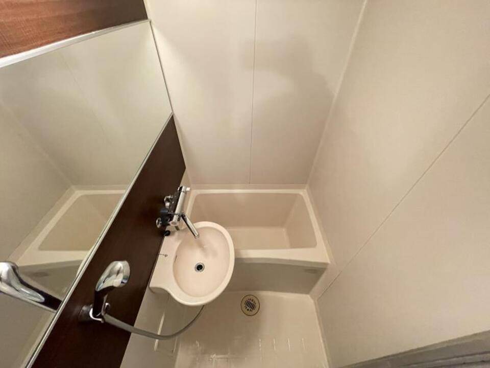 バス・シャワールーム　浴室