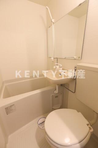 バス・シャワールーム　日々の疲れを癒すお風呂付です