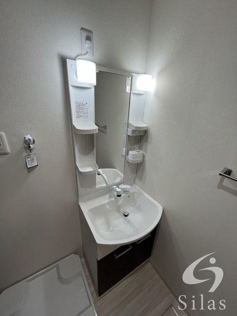 洗面設備　同仕様