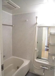 バス・シャワールーム　日々の暮らしに欠かせないお風呂です