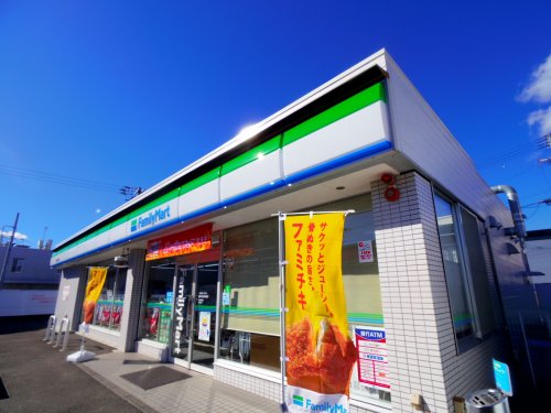 コンビニ　ファミリーマート 静岡小鹿公園前店（コンビニ）まで591m