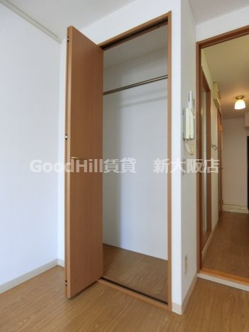 収納　フローライト新大阪