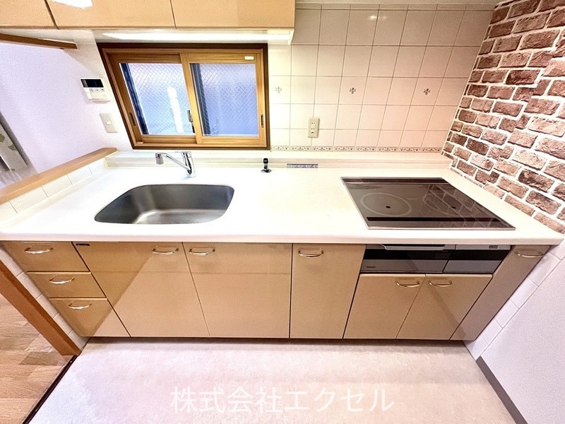 キッチン　IHクッキングヒーターです。