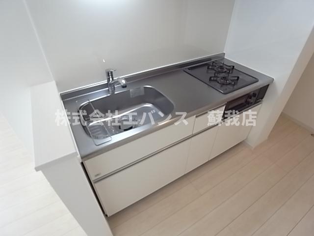 キッチン　別部屋の写真になります。