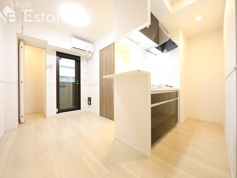 居室・リビング　内装