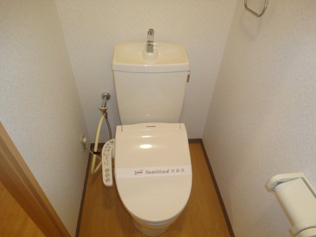 トイレ　シャワー付トイレ