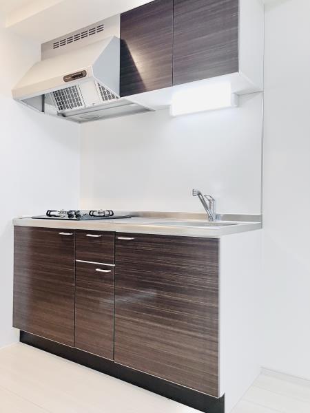 キッチン　コンパクトなキッチンで掃除もラクラク