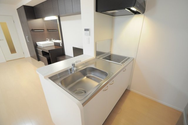 キッチン　キッチンの種類は異なる可能性が御座います。