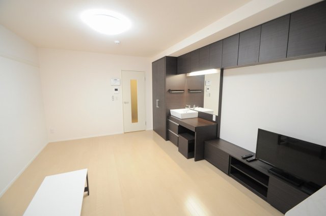 居室・リビング　同タイプの部屋の写真です