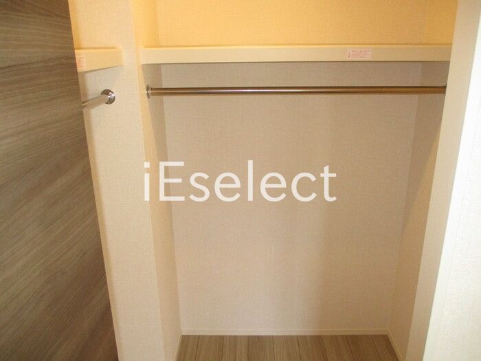 収納　収納便利なウォークインクローゼット