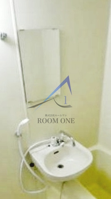 洗面設備　洗面台です。