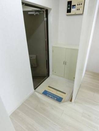 玄関　日興パレス南麻布（別部屋参考画像）