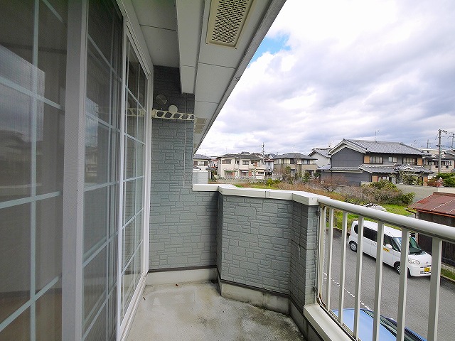 バルコニー　広々としたバルコニーです